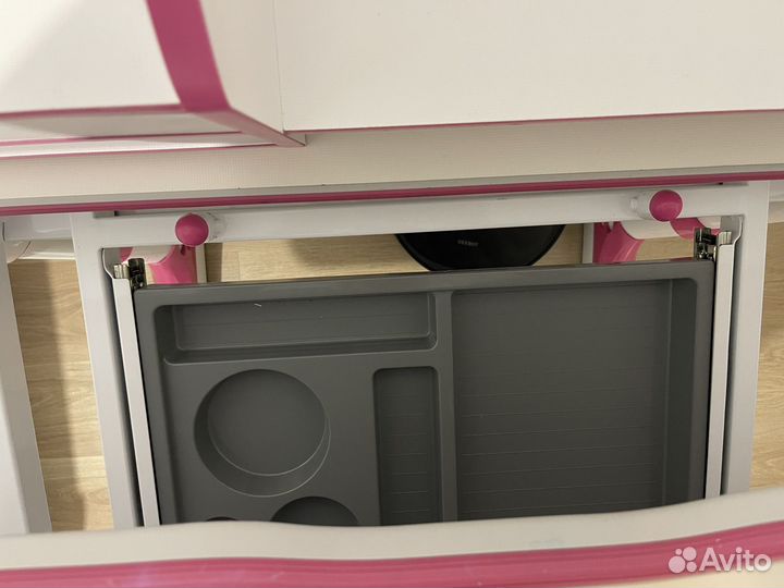 Парта для школьника