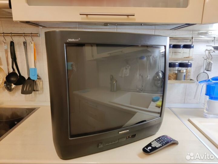 Телевизор Thomson 21MG10KG