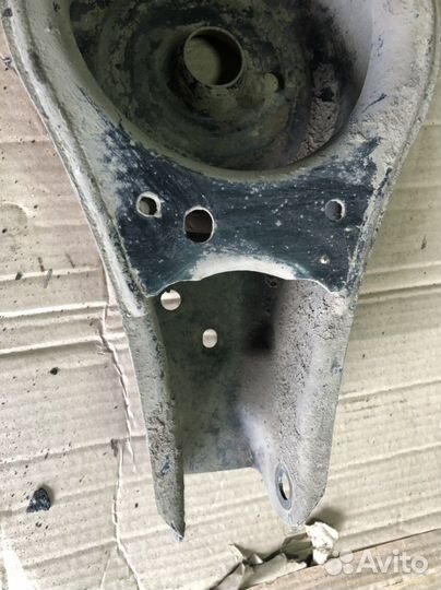 Рычаг задний правый Skoda Octavia A5