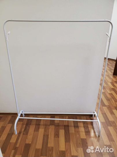 Вешалка для одежды напольная металлическая(007)