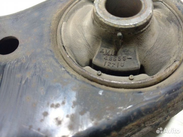 Рычаг подвески передний правый Toyota Corolla 150