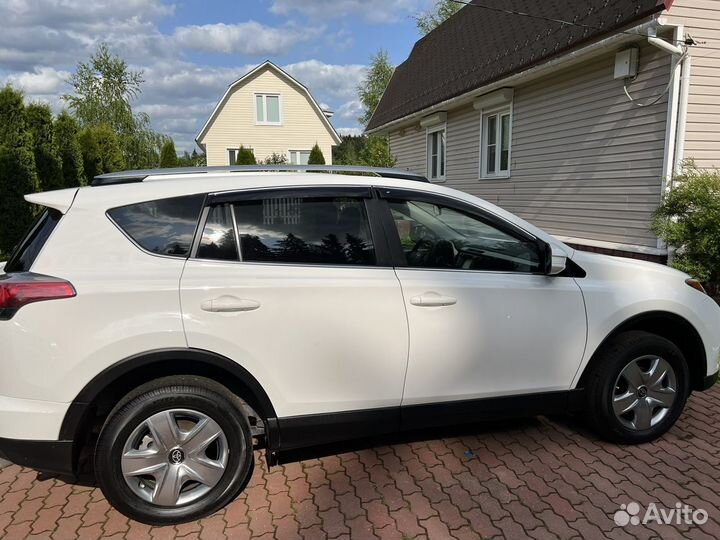 Toyota RAV4 2.5 AT, 2018, 107 000 км