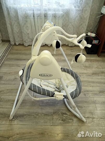 Детские электро качели Graco lovin hug