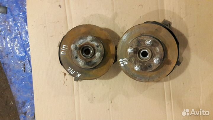 Кулак поворотный передний левый правый Киа Пиканто