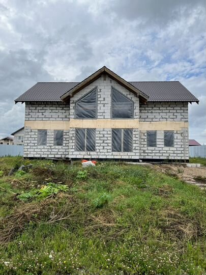 Дом 245 м² на участке 12,1 сот.