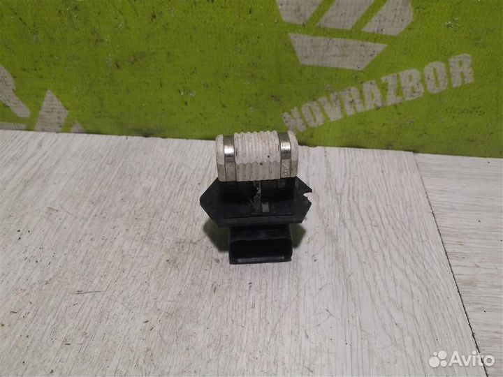 Резистор Хендай i30 12-17