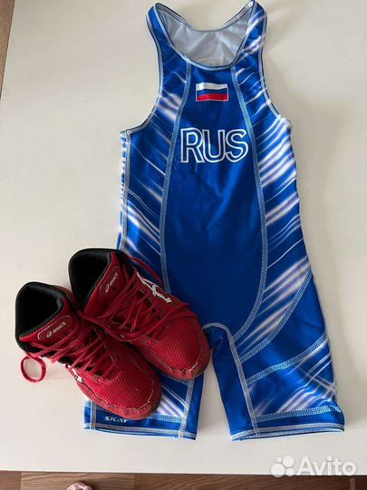 Борцовское трико 7 лет + борцовки Asics 19,5 см