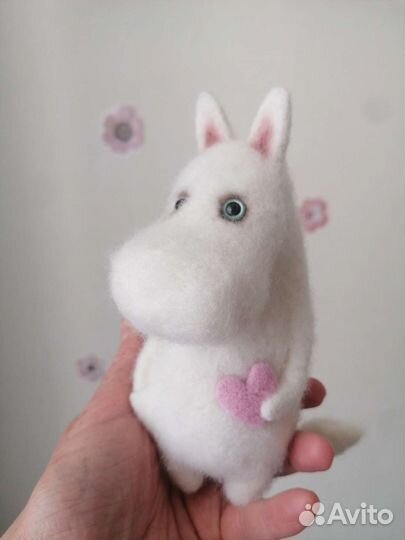 Муми Тролль с сердечком