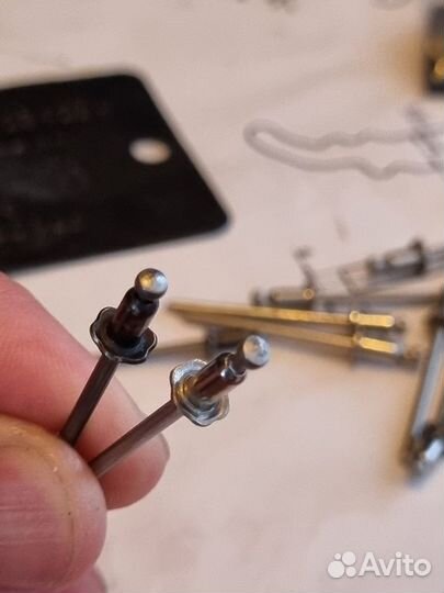 Заклепки идентификационные GM Mopar Chrysler Ford