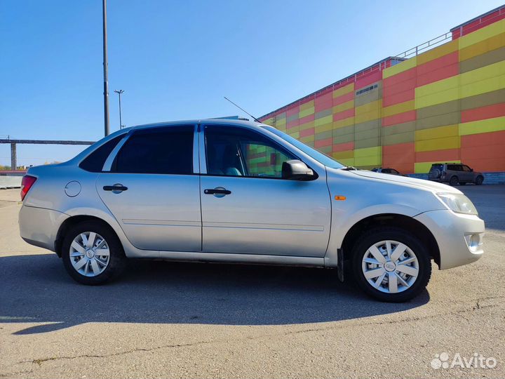 LADA Granta 1.6 МТ, 2013, 330 000 км