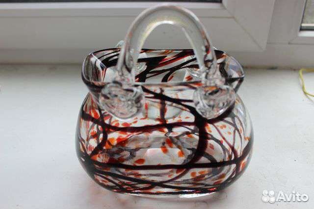 Вазы сумочка цветное стекло