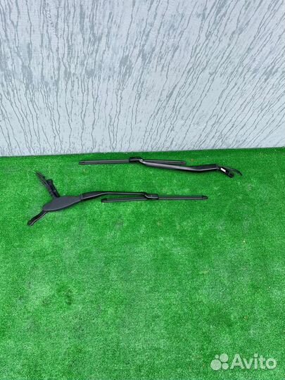 Merceedes s coupe c217 w217 поводок дворника