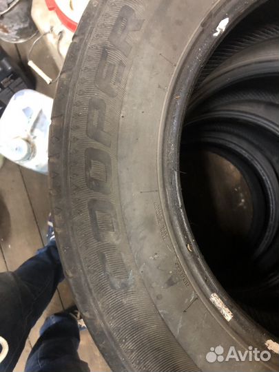 Cooper Discoverer ATS 235/65 R17