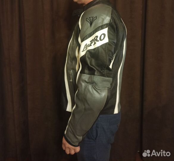 Мото куртка