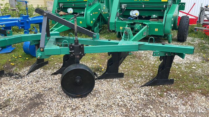 Плуг Вятка-АгроДизель ПЛН-3-35, 2023