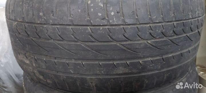 Continental CrossContact H/T 235/50 R18