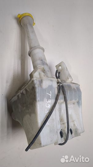 Бачок омывателя Ford Maverick, 2002