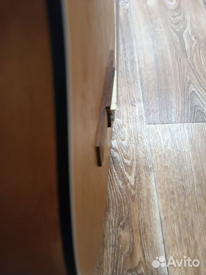 Продам классическую гитару Sevillia