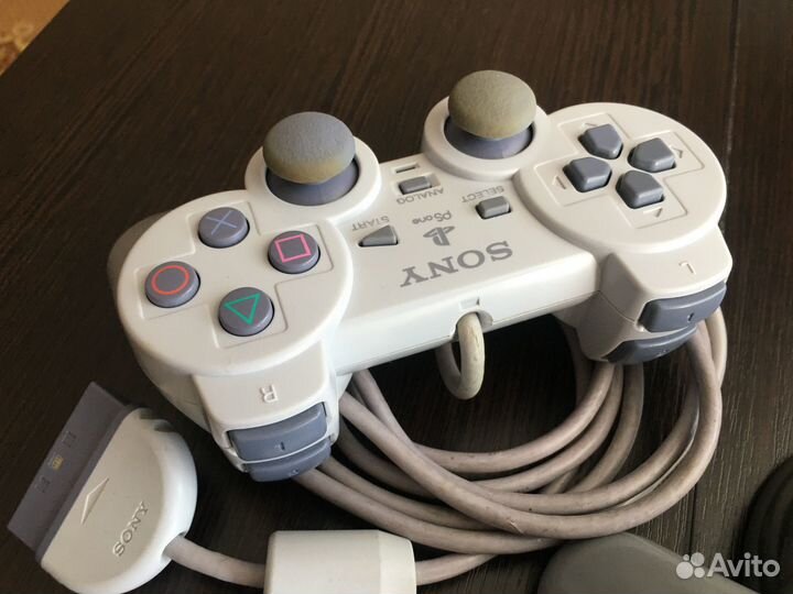 Sony playstation classic (ps 1, ps one)