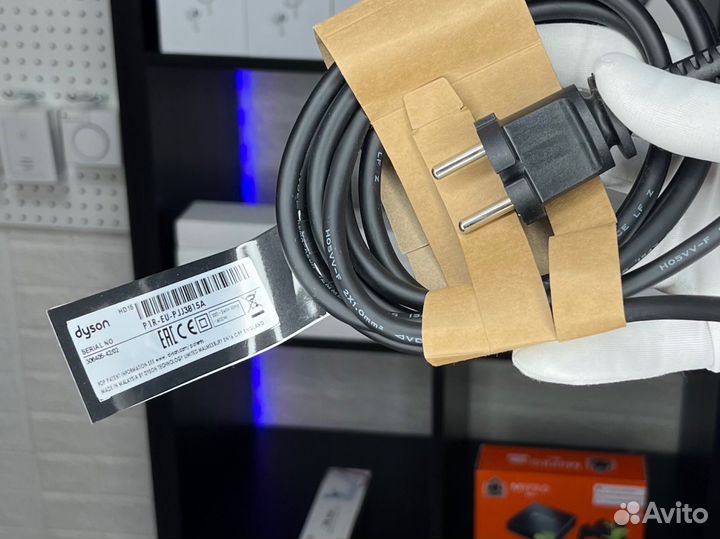Фен Dyson supersonic + гарантия