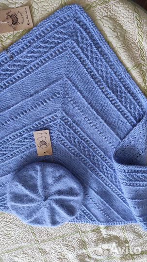 Вязаный берет и бактус