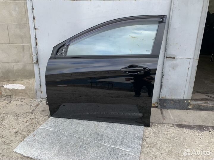 Дверь передняя левая Hyundai Solaris 2010-2017