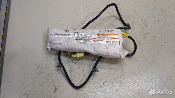 Подушка безопасности в сиденье Nissan Leaf, 2014