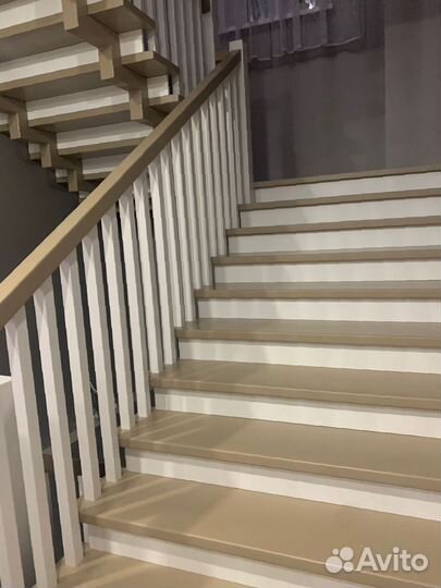 Лестницы, перила, ступеньки