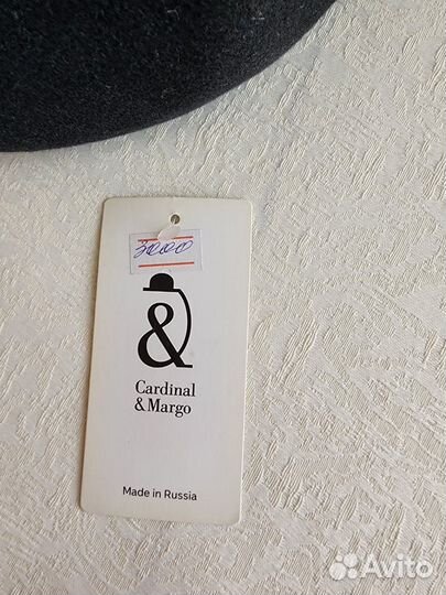 Берет женский зимний новый