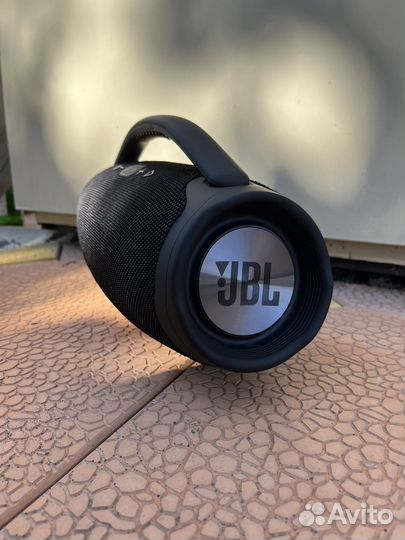 Колонка jbl boombox 3