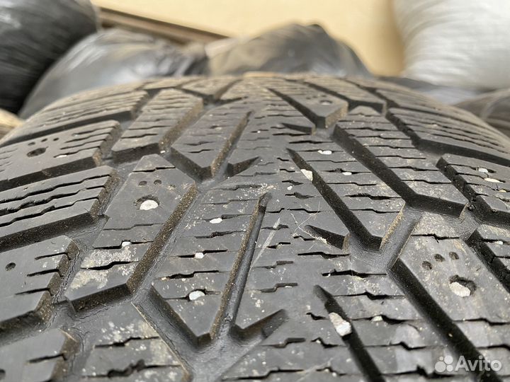 Nokian Tyres Hakkapeliitta 7 245/50 R18 100T