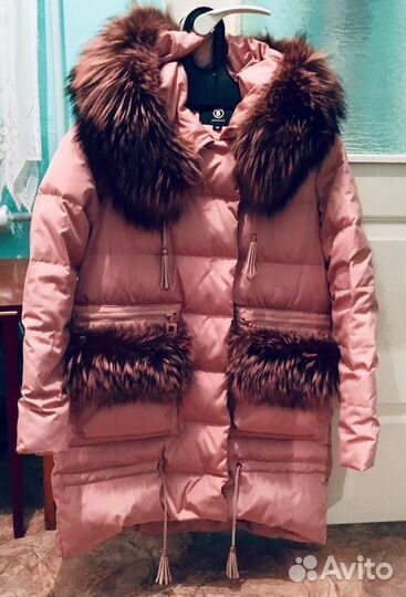 Пуховик (S-M)