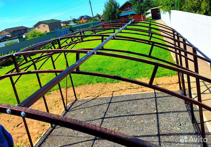 Нaвеc из поликaрбоната 3,65 х 6,00м