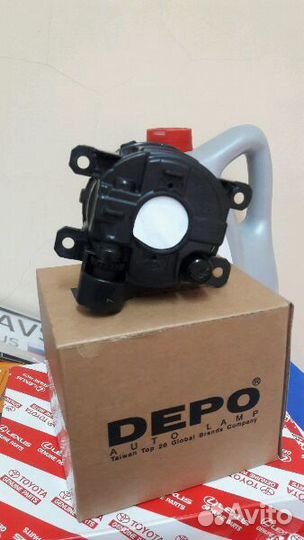 Противотуманка Citroen C4 B7