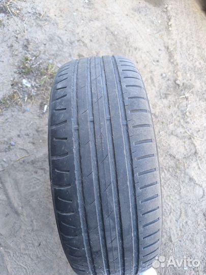 Nokian Tyres Hakka Z 225/60 R17