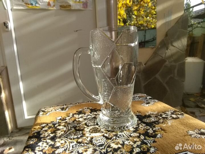 Пивные кружки и бокалы, новые