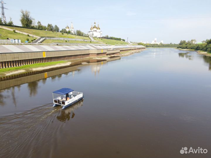 Катамаран прогулочный Робинзон 610/245