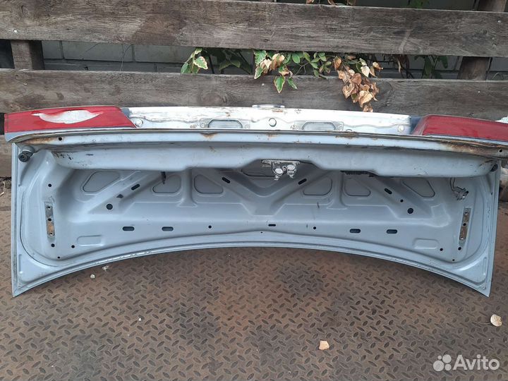 Крышка багажника nissan almera n15