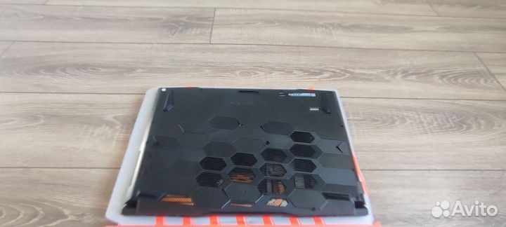 Игровой ноутбук msi katana