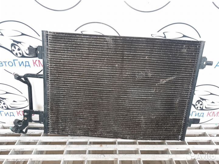 Радиатор кондиционера Audi Allroad C5 2.7T