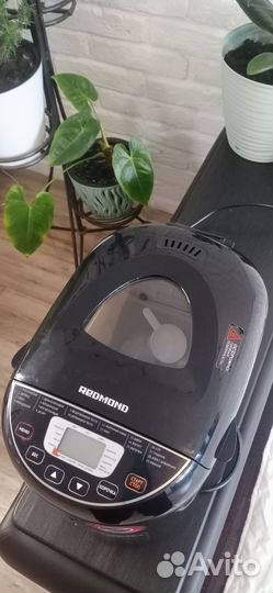 Хлебопечка redmond RBM-M1915