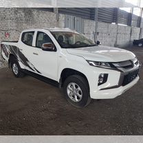 Mitsubishi L200 2.4 MT, 2023, 27 км, с пробегом, цена 3 650 000 руб.