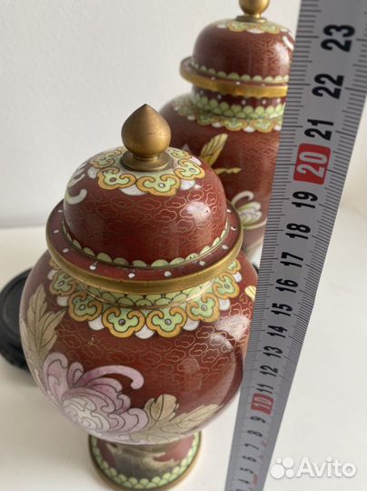 Вазы с крышкой клуазоне. Бронь