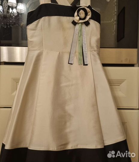 Нарядное платье 7 лет