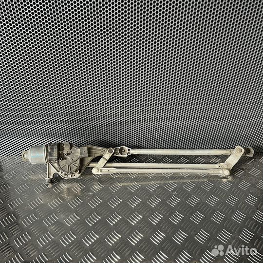 Трапеция стеклоочистителей Ford Focus