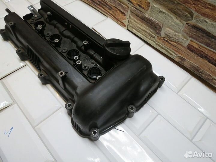 Клапанная крышка Hyundai Solaris 1