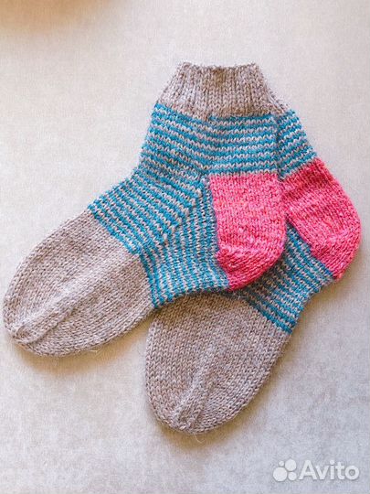 Тюмень. Носки. Варежки