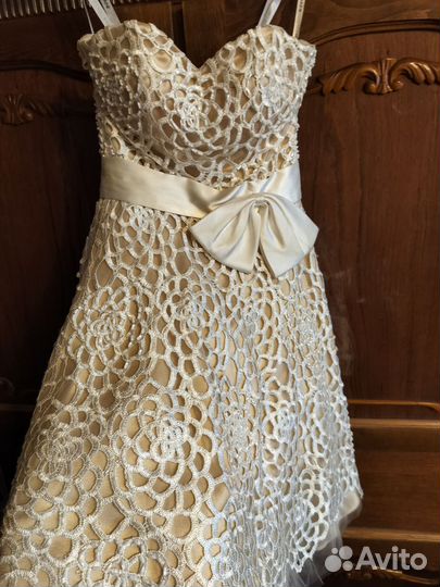 Вечернее платье