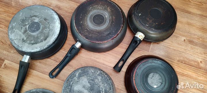 Сковороды разные с крышкой, чугун, аллюминий