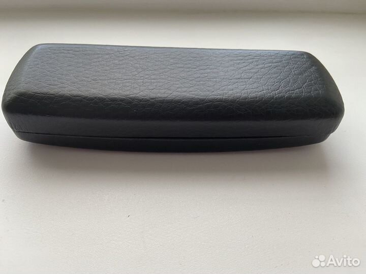 Футляр для очков